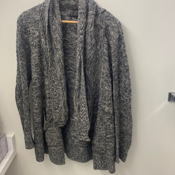 aritzia Talula cashmere blend cardigan - Picture 1 of 8